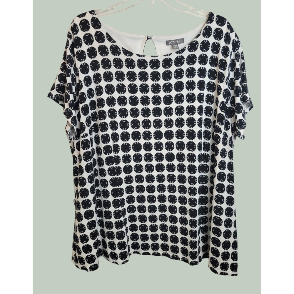 Roz & Ali Blouse Geometric Print Short Sleeve Career Top Black White Woman 3X